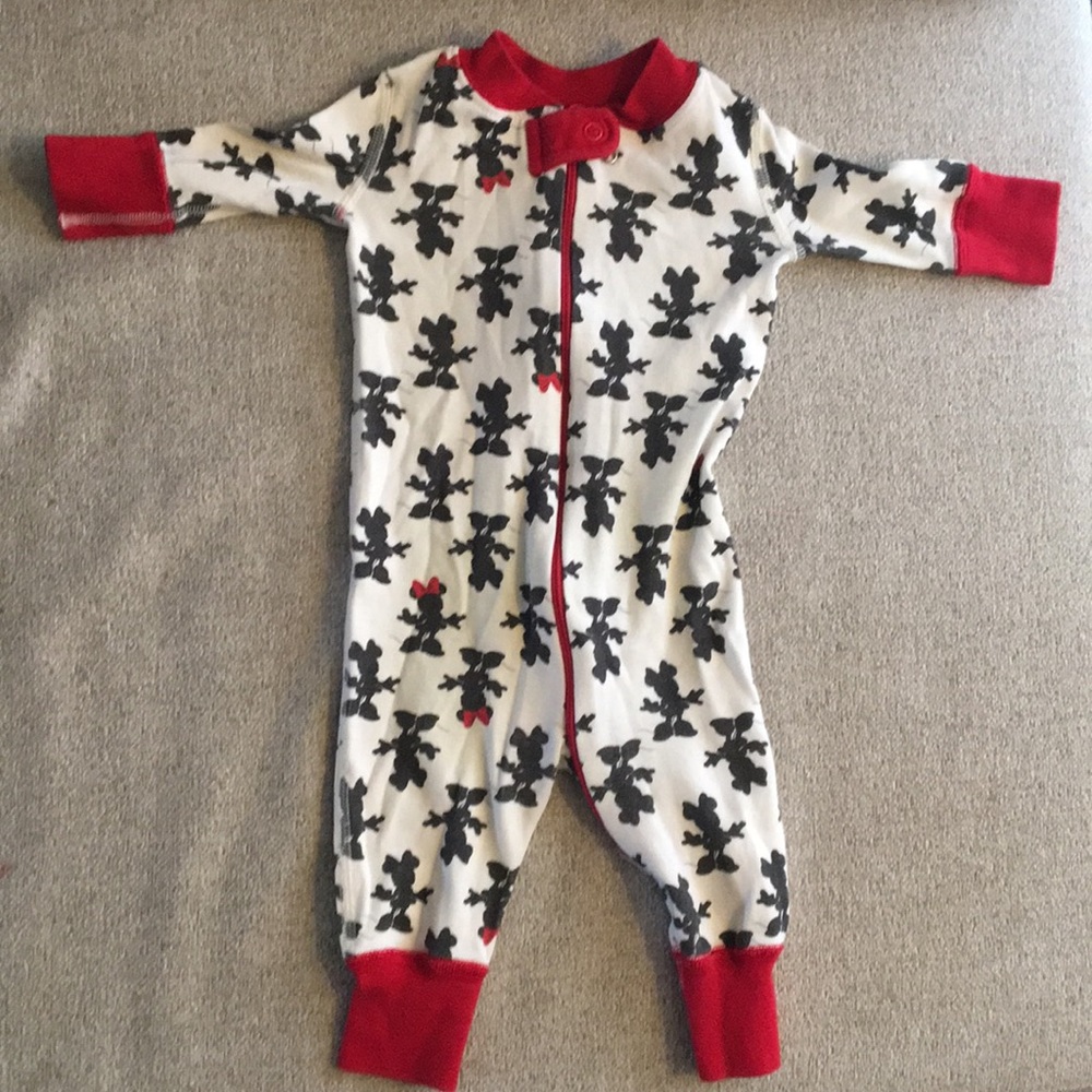 Hanna Andersson 0-6 months Disney sleeper EUC